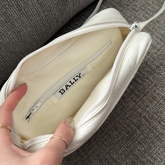 Bally Vintage Leather Crossbody Purse - Picture 2 of 4